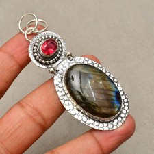 Pendentif bijoux fait main en