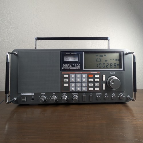 Grundig satellit 800 - grundig,