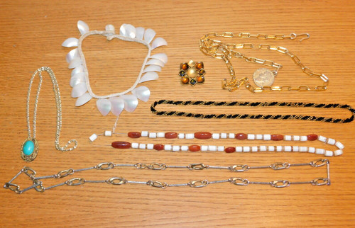 Lot bijoux collier - lot,