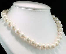 Collier Blanc Perles D'Eau