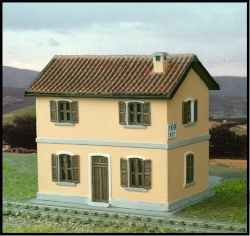 Ninive 28h poste - 28h,