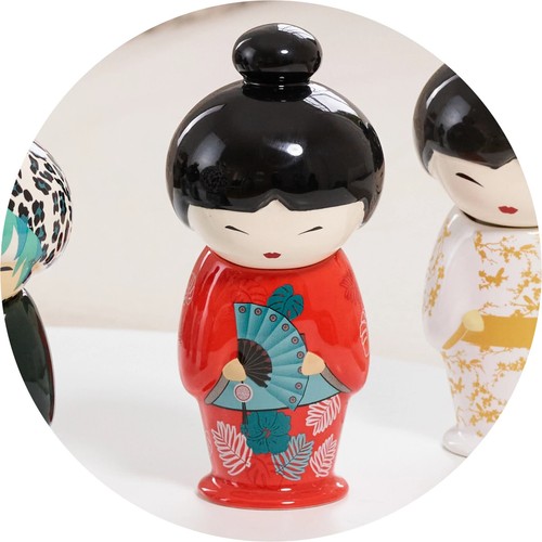 Superbe poupée japonaise - poupée,