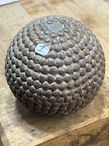 Ancienne boule en bois - n.1,