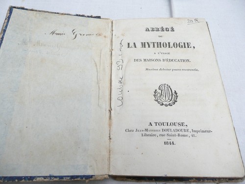 Livre ancien abrégé - livre, la
