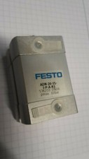 verin pneumatique FESTO