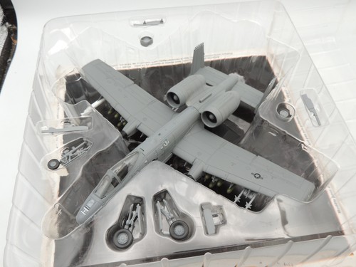 Altaya avion combat - avion,