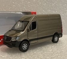 Camion Miniature Mercedes Sprinter 2 II NCV3 W906 11,5cm Welly Neuf en Boite