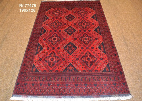 Tapis oriental tissé la - À,