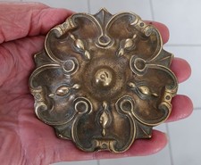 ROSACE EN BRONZE  ORNEMENT