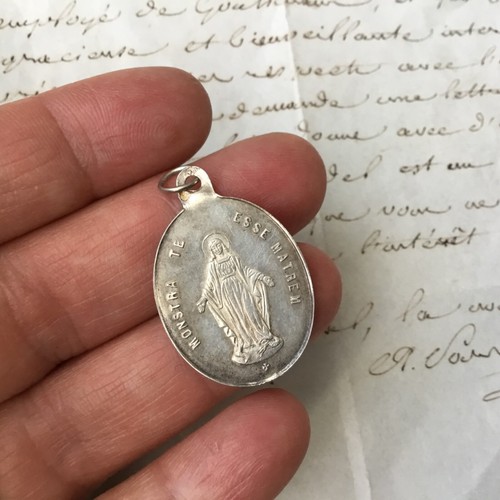 Pendentif médaille ancienne - pendentif,