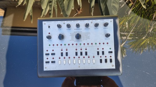 X0xb0x roland 303 clone - 303,