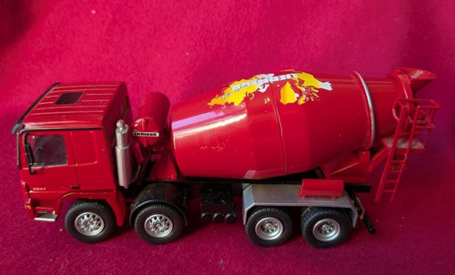 Schuco mercedes benz actros - benz,