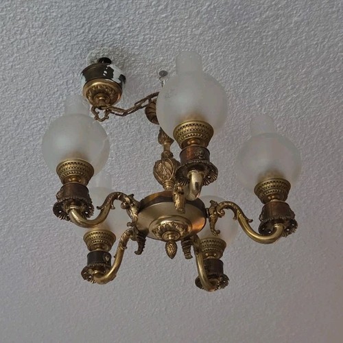 Lustre plafond intérieur