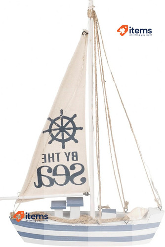 Bateau voile bois sur un - voile,