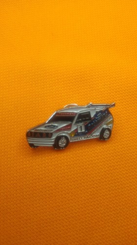 Facom pins logo voiture