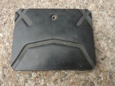 CACHE BATTERIE Trappe