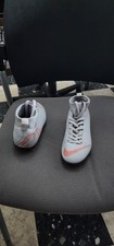 Basket enfant crampons Nike