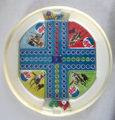 Jeu petits chevaux - jeu, /