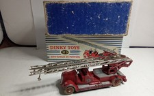 DINKY TOYS ANCIEN #32D CAMION