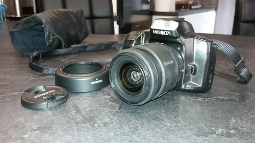 Minolta dynax 300si camera - camera, +