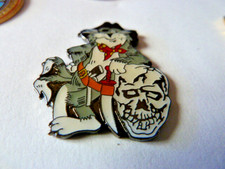 PIN'S  BD   /   CHAT  PIRATE