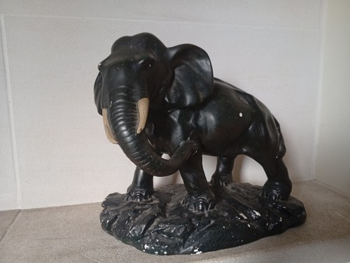 Statue éléphant plâtre - en,