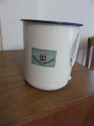 Ancien broc lavement en - broc, de
