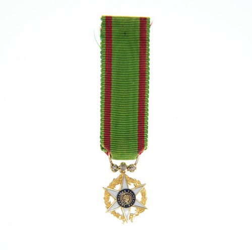 Très jolie médaille