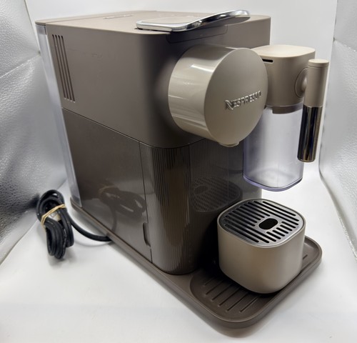Nespresso lattissima one - -,