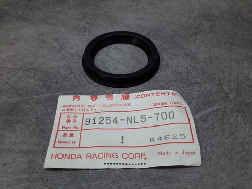 Cache poussière honda rc45 - honda,