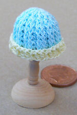 1:12 Échelle Femmes Bleu Crochet Chapeau Tumdee Maison de Poupées Miniature T4