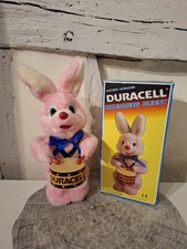 Ancienne peluche publicitaire lapin rose Duracell - Automate au tambour - 28 cm