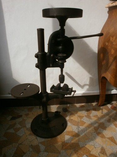 Perceuse colonne ancienne - perceuse,