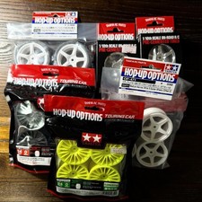 Jeu de roues et pneus de voiture de tourisme TAMIYA (TAMIYA) - presque...