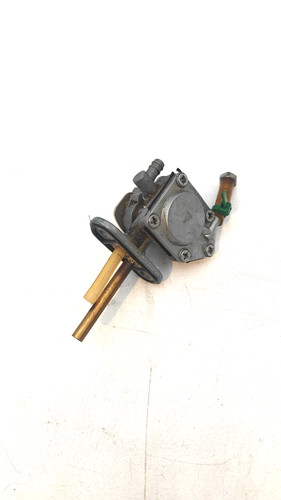 Robinet essence suzuki - essence,