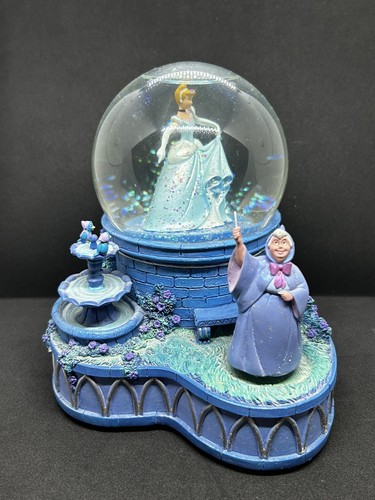 Boule neige disney comédie - à,