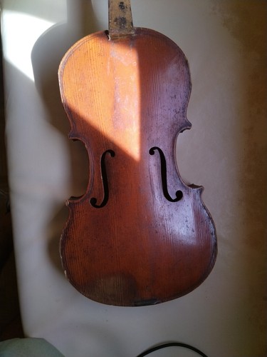 Violon acoustique ancien - , en