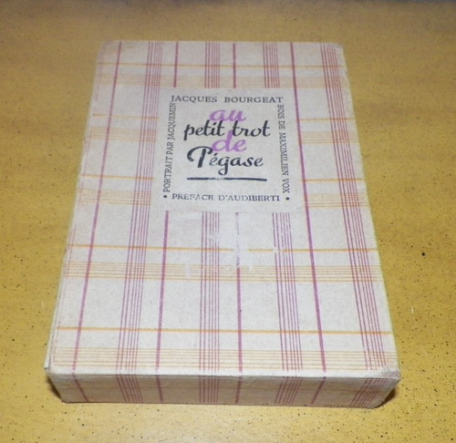 Petit trot pégase - petit, de