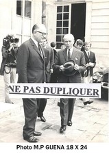 PHOTO DE PRESSE  ORIGINE M.P.GUENA REPORTER PHOTOGRAPHE DE ANTOINE PINAY