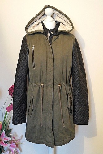 Vêtement occasion femme - ,