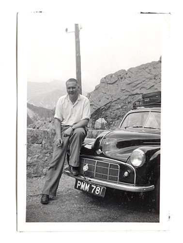 C265 homme pose - un, morris