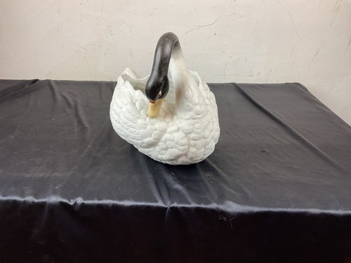 Cygne ancienne jardinière - cygne,