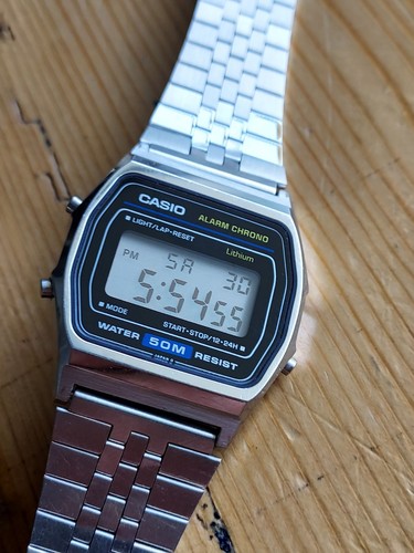 Montre casio 593 - w-39, alarm