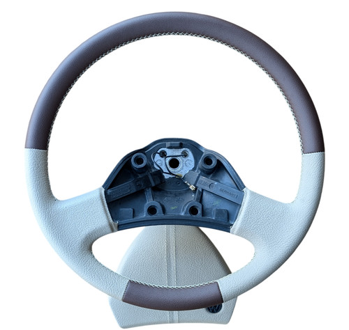 Volant cuir neuf - cuir, t4