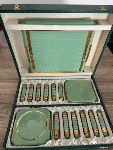 Coffret ancien - , de