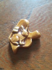 Feve Fève LAPIN  puzzle Animaux Chasse MOULIN A HUILE. J4