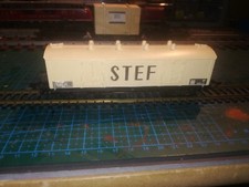 Jouef HO. N° 32. Frigorifique STEF 656. Attelages à crochets