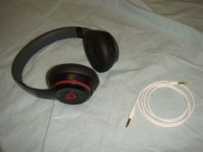 BEATS BY DR. DRE SOLO 2 ON EAR