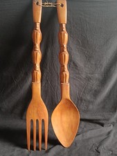 A1BC⚠️GRANDE FOURCHETTE ET CUILLÈRE EN BOIS, DÉCORATIVE SCULPTÉ TRES BON ETAT ⚠️