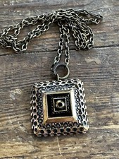Collier pendentif bronze